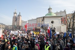 Manifestacje KOD