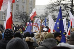 Manifestacje KOD