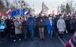 Manifestacje KOD