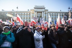 Manifestacje KOD