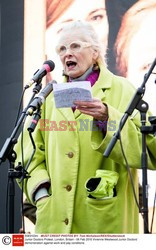 Vivienne Westwood podczas protestu w Londynie