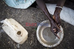 Punkt wydawania żywności w Sudanie - Eyevine