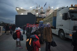 Imigranci w Grecji - Redux