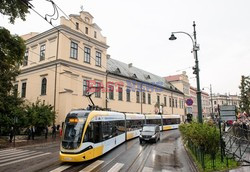 ŚDM 2016 - Papiez podróżuje tramwajem - Przekazanie kluczy do bram Krakowa