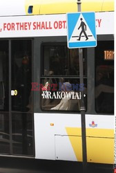 ŚDM 2016 - Papiez podróżuje tramwajem - Przekazanie kluczy do bram Krakowa