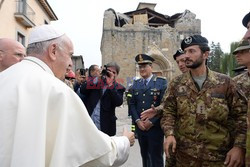 Spontaniczna wizyta Papieża Franciszka w Amatrice i Accumoli