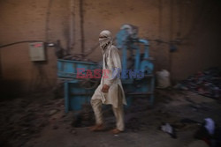 Fabryka wełny w Pakistanie - Abaca