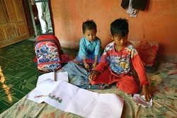 Dziecięcy dżokeje z Indonezji - Le Figaro