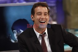 Clive Owen w hiszpańskiej telewizji