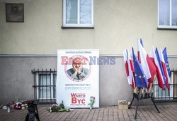 Tusk, Komorowski i Kijowski odsłonili tablicę Władysława Bartoszewskiego