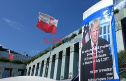 Protestujący sprzed SN gotowi przywitać Trumpa