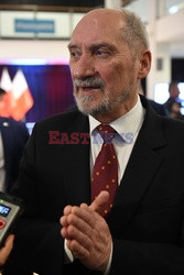 Antoni Macierewicz i MON zapraszają na Tweet up 