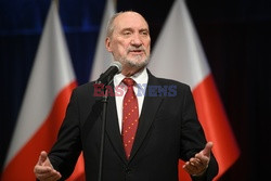 Antoni Macierewicz i MON zapraszają na Tweet up 