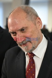 Antoni Macierewicz i MON zapraszają na Tweet up 