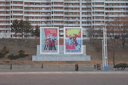 Korea Północna - Pyongyang - Abaca