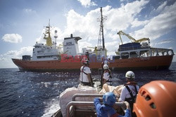 Statek Aquarius ratujący migrantów na morzu - Vu Images