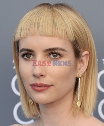 Emma Roberts z prostą grzywką