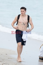 Brooklyn Beckham na plaży