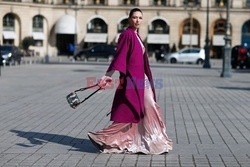 Street fashion na Tygodniu mody w Paryżu - zima 2018/19