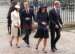 Brytyjska rodzina królewska i goście w Westminister Abbey