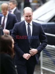 Brytyjska rodzina królewska i goście w Westminister Abbey