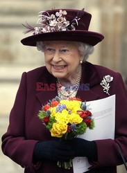 Brytyjska rodzina królewska i goście w Westminister Abbey