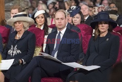 Brytyjska rodzina królewska i goście w Westminister Abbey