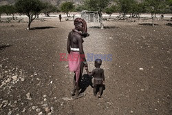 Plemię Himba z Namibii - Sipa Press