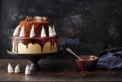 Kuchnia - Sekrety zdobienia tortów - Jalag Syndication