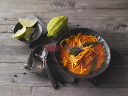 Kuchnia - Fantazyjne makarony z warzyw - Jalag Syndication
