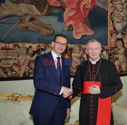 Premier Morawiecki z rodziną podczas audiencji u papieża Franciszka