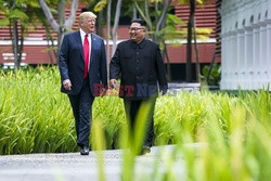 Donald Trump spotkał się z Kim Dzong Unem w Singapurze