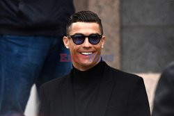 Cristiano Ronaldo i Georgina Rodriguez w drodze do sądu