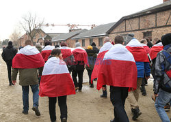 Marsz narodowców w Oświęcimiu