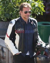 Bradley Cooper na motorze