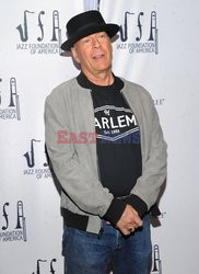 Bruce Willis na koncercie A Great Night in Harlem