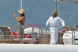 Rod Stewart i Penny Lancaster w Saint Tropez