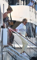 Rod Stewart i Penny Lancaster w Saint Tropez