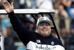 Diego Maradona trenerem Gimnasia y Esgrima La Plata