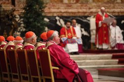 Papież Franciszek -  msza za dusze zmarłych kardynałów i biskupów, Watykan