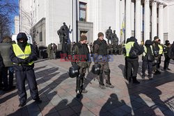 Manifestacja przed parlamentem w Kijowie