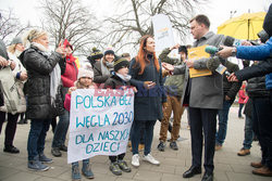 Szymon Hołownia w trasie po kraju