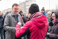 Szymon Hołownia w trasie po kraju