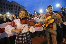 Demonstracje i strajki na Białorusi