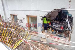 Samochód wbił się w dom w Konstantynowie Łódzkim