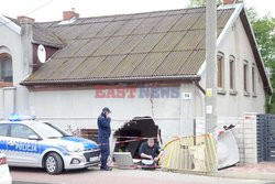 Samochód wbił się w dom w Konstantynowie Łódzkim