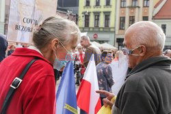 Antycovidowe "Marsze o Wolność"