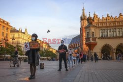 Protest kolejkowy Strajku Kobiet w Krakowie