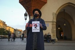 Protest kolejkowy Strajku Kobiet w Krakowie