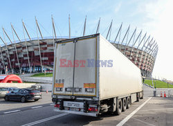 Na Stadionie Narodowym powstaje szpital polowy